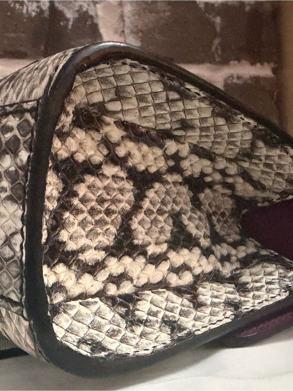 Gucci Purple & White Python Padlock - Picture 6 of 9